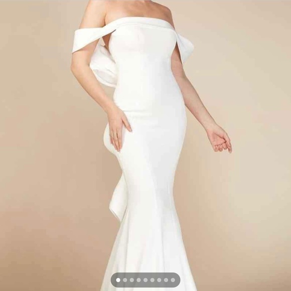 MNM couture dress size 8, used for a party. - Picture 2 of 4